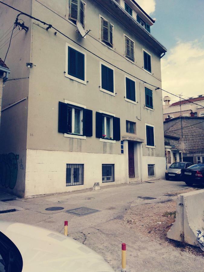 Apartments Antonia Split Exterior photo